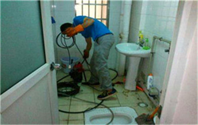 云城区专业24小时马桶厕所下水道堵塞疏通联系电话